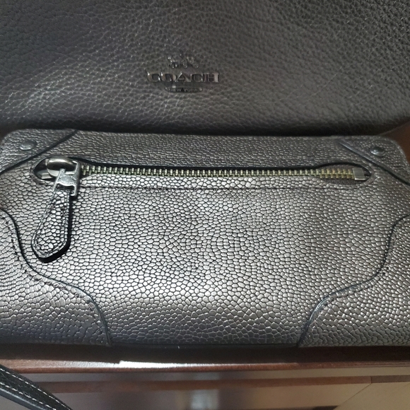 PrelovedCoach F35543 CHAISE Pebble Leather Shoulder Crossbody w/matching Wallet - Picture 9 of 11